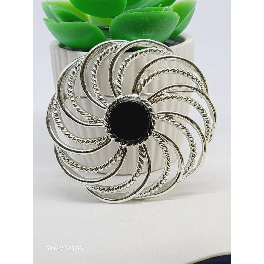Sarah Coventry elegant silver